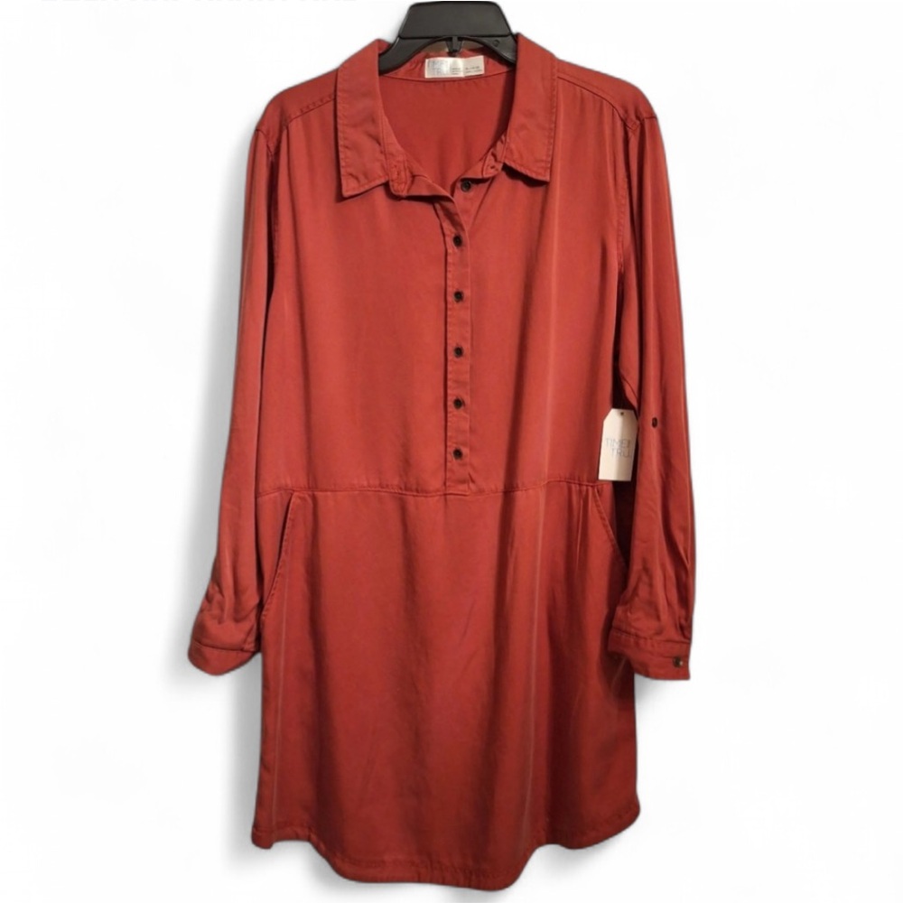 Time and Tru Coral Button-Down Collared Dress (size M)
